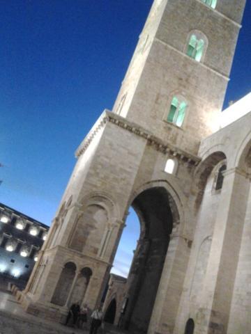 Arco' B&B Trani Cattedrale Exterior foto